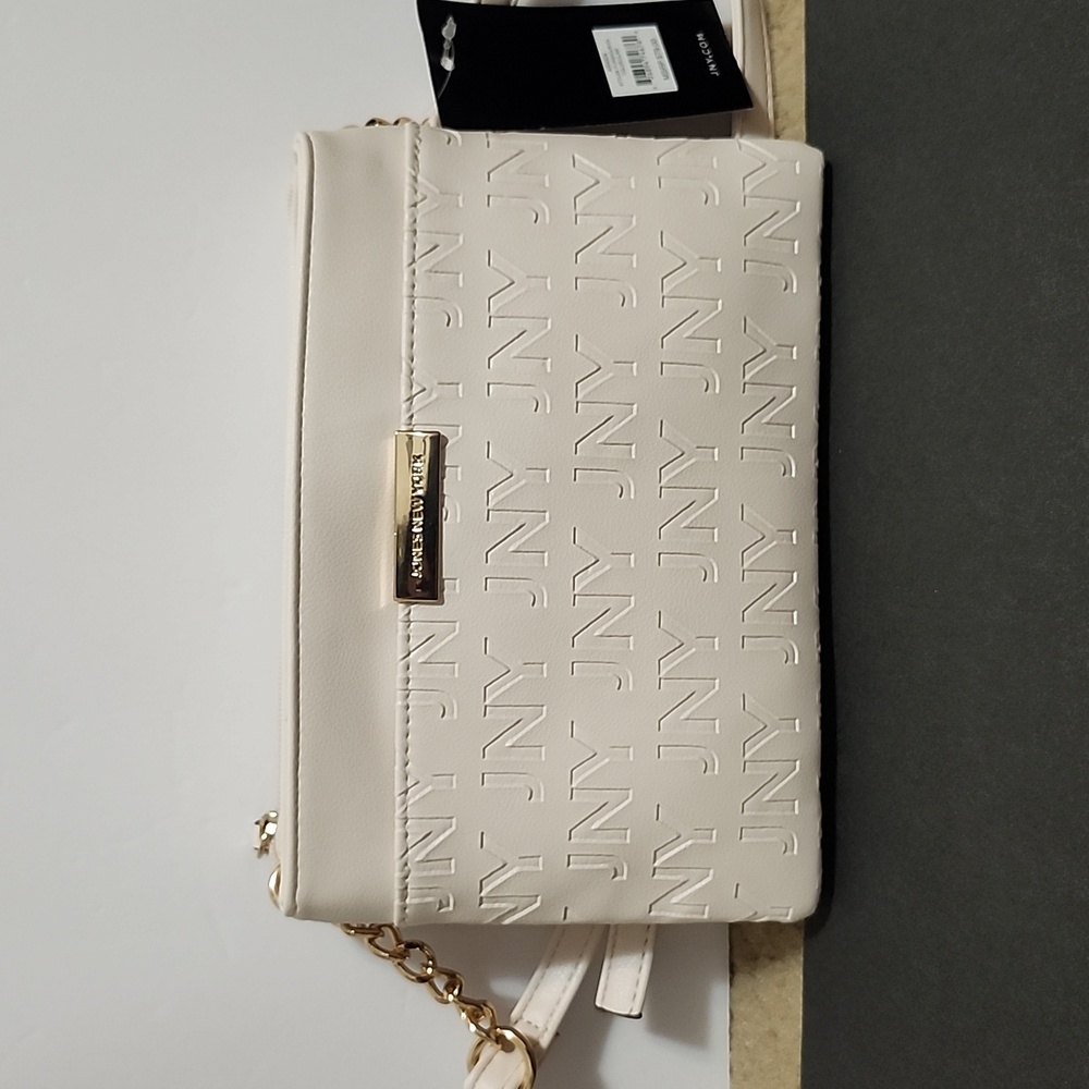 Jones New York vegan leather  bag